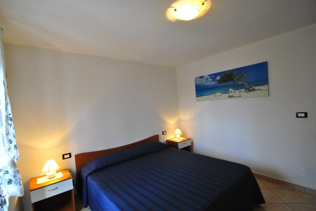 Casa Vacanze L'Agrifoglio Bed & Breakfast Magliolo Cameră foto